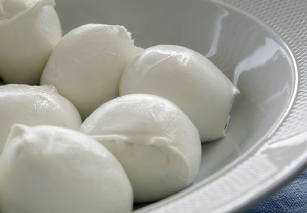 How To Make Mozzarella Cheese At Home recipe