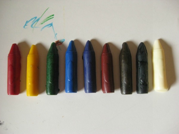How to Make Non-Toxic Crayons | NourishingJoy.com