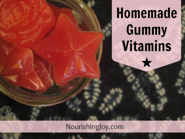 Homemade gummy vitamins - quick and super-easy!