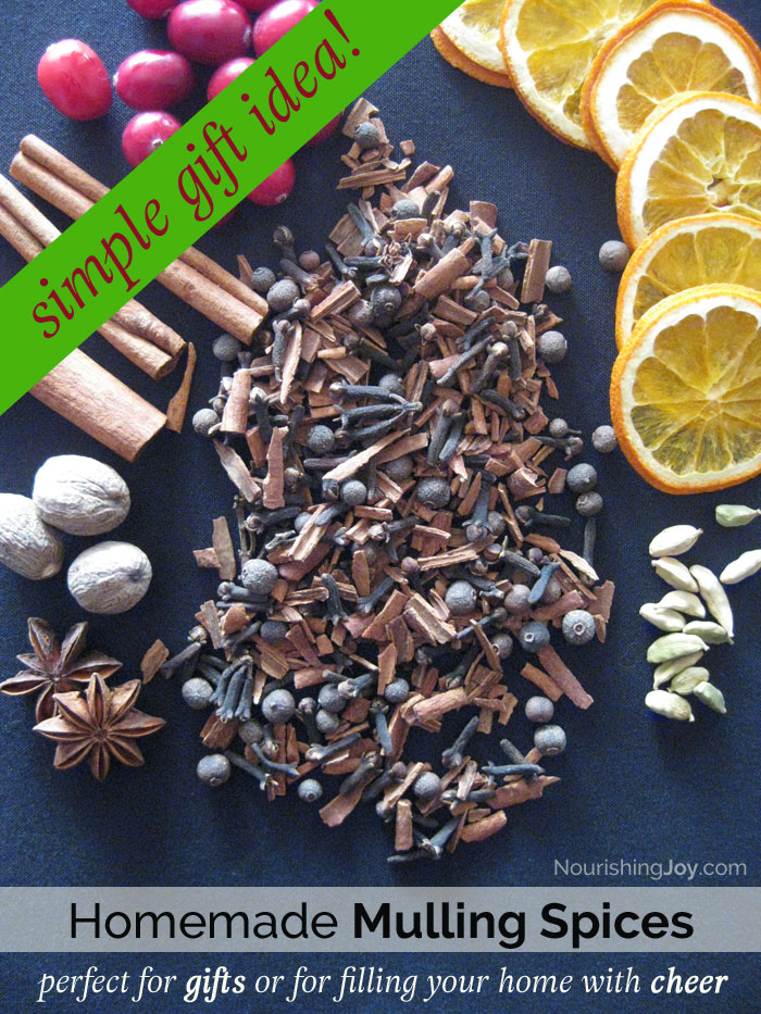 Homemade Mulling Spices - scent your holiday with the warmth of the season